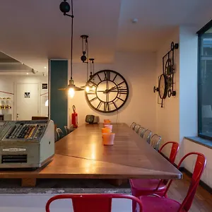 https://edera-rome.it-romehotels.com